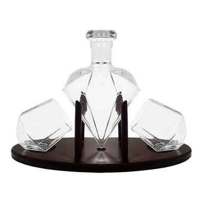 Bulk Wholesale Artisan-Crafted Crystal Whiskey Decanter Aerator – 850mL Luxury Carafe